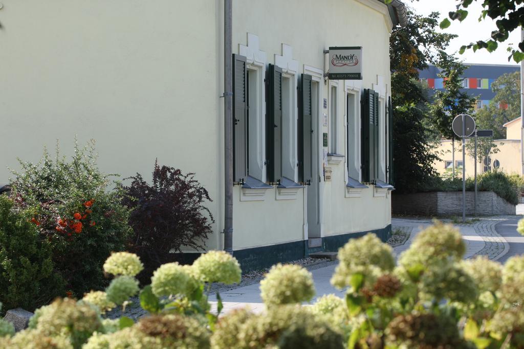 Hotel-Pension Mandy - Adults Only Senftenberg Exterior foto