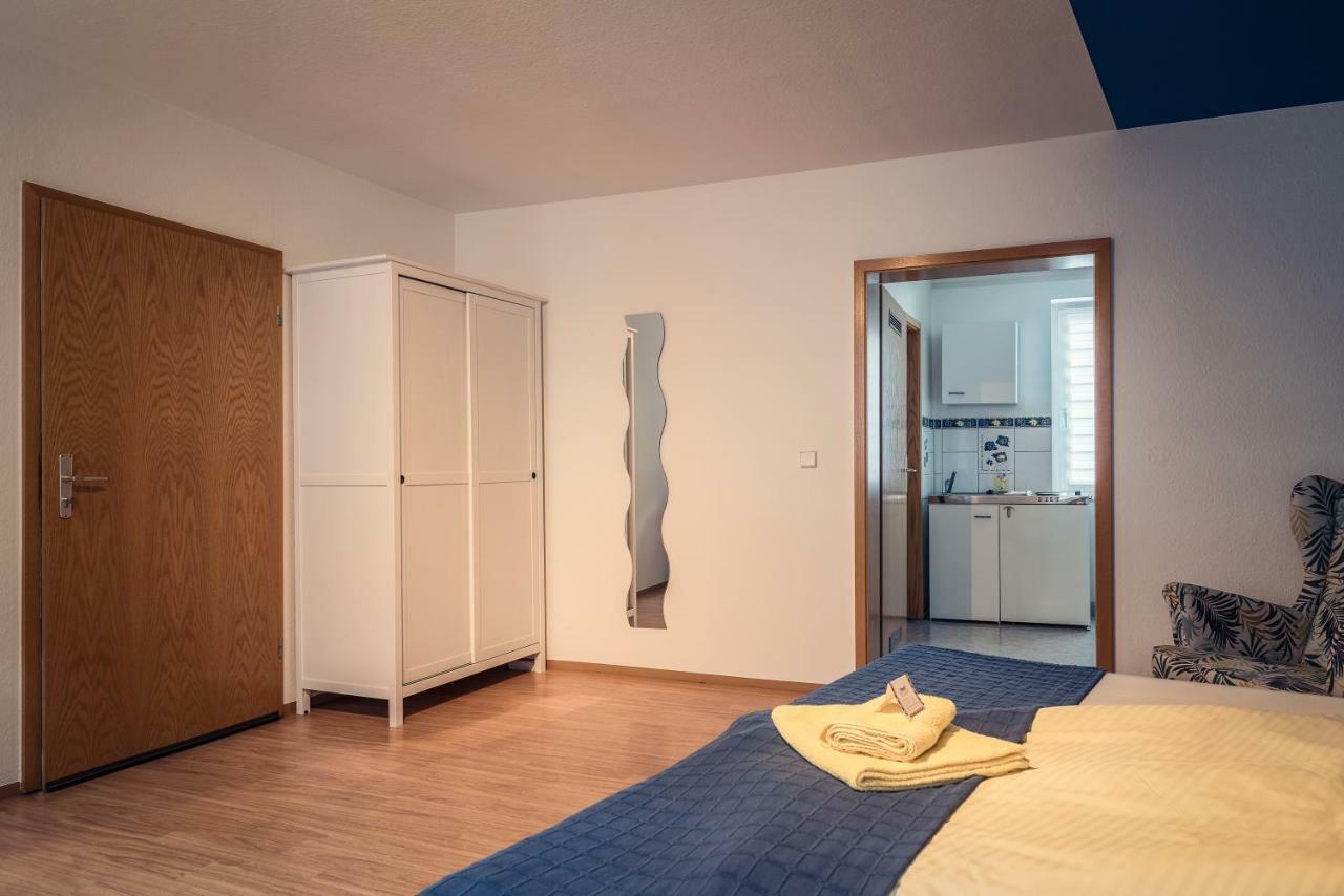Hotel-Pension Mandy - Adults Only Senftenberg Exterior foto